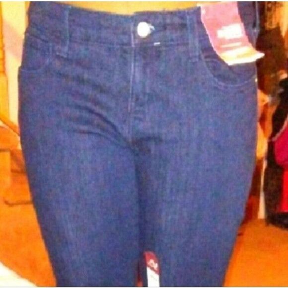 Nwt skinny jeans sz 9 - Picture 3 of 4